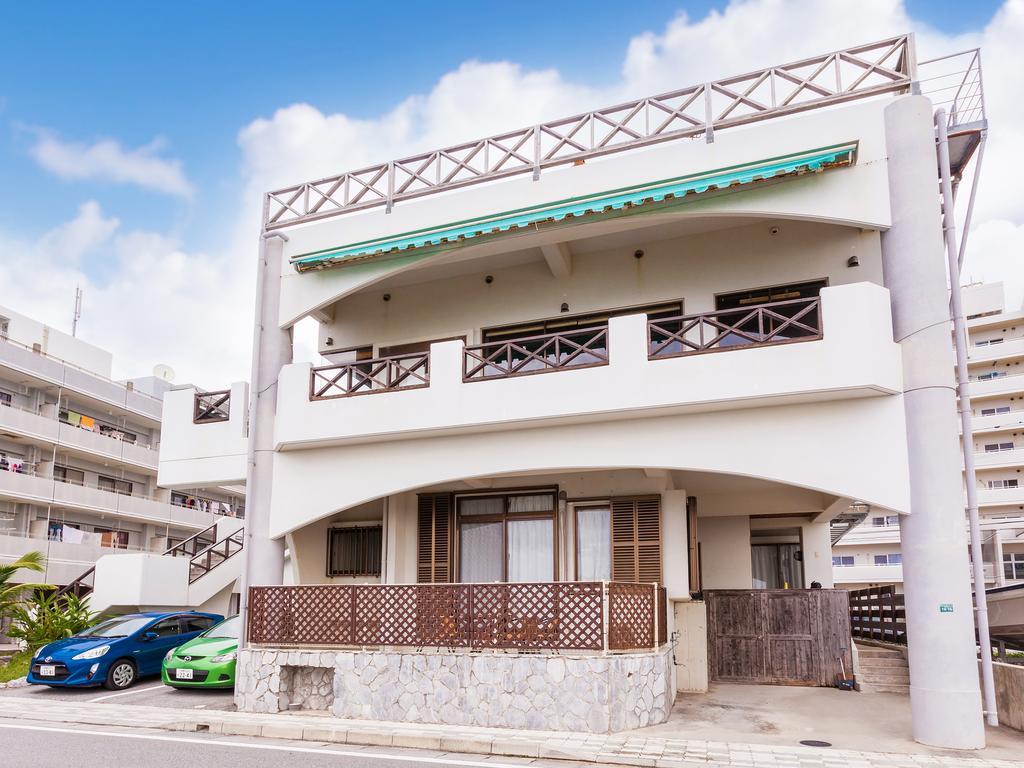 Kariyushi Condominium Resort Sea Side House Наґо Екстер'єр фото
